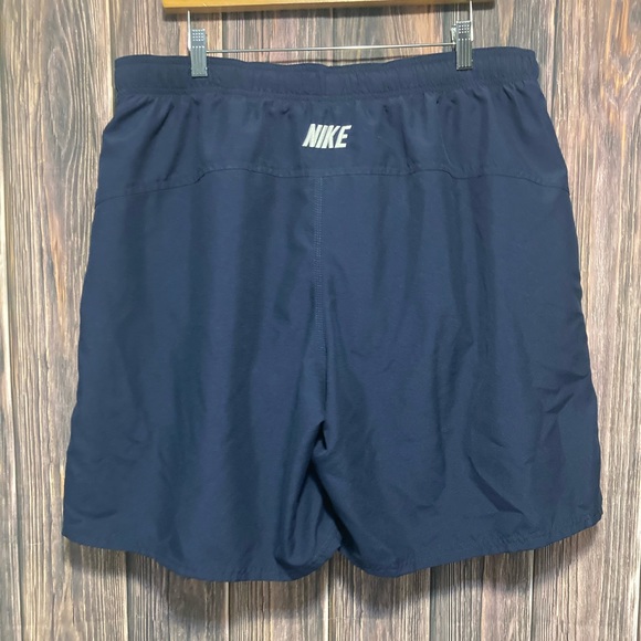 Nike Polyester Lined Swim Shorts Trunks - Mens Size XXL - Picture 2 of 6